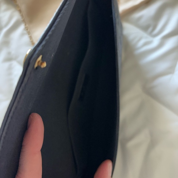 Louis Vuitton Black Monogram Crossbody Bag with Gold Chain - Picture 5 of 8